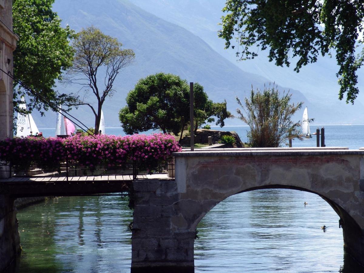 Gardainn Martini Riva del Garda Bagian luar foto