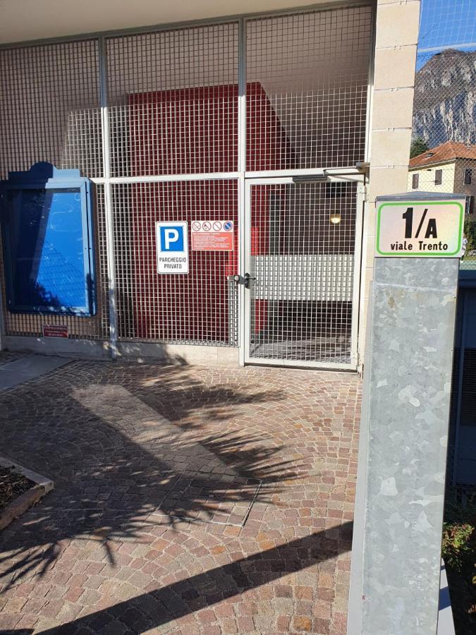 Gardainn Martini Riva del Garda Bagian luar foto